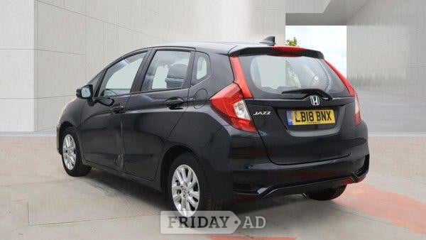 Honda Jazz 2018 - Cars in Ashford