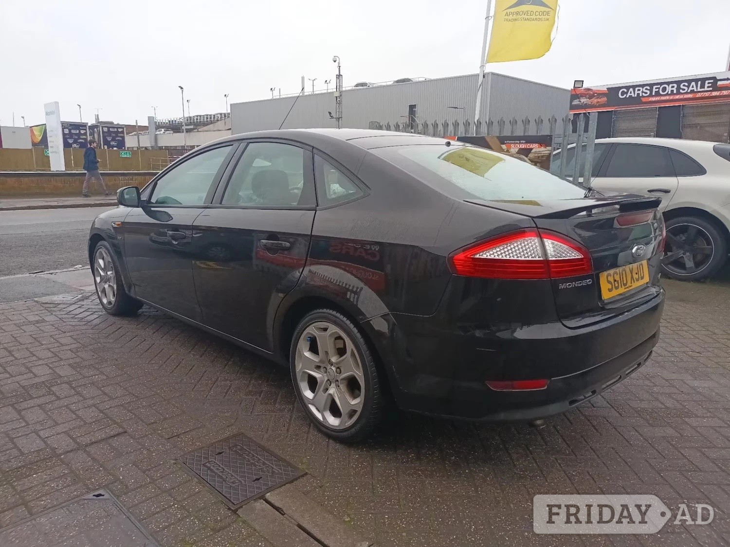 [ berth ]Ford Mondeo