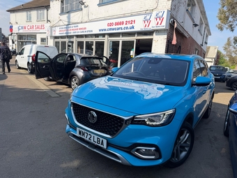 MG HS 2023