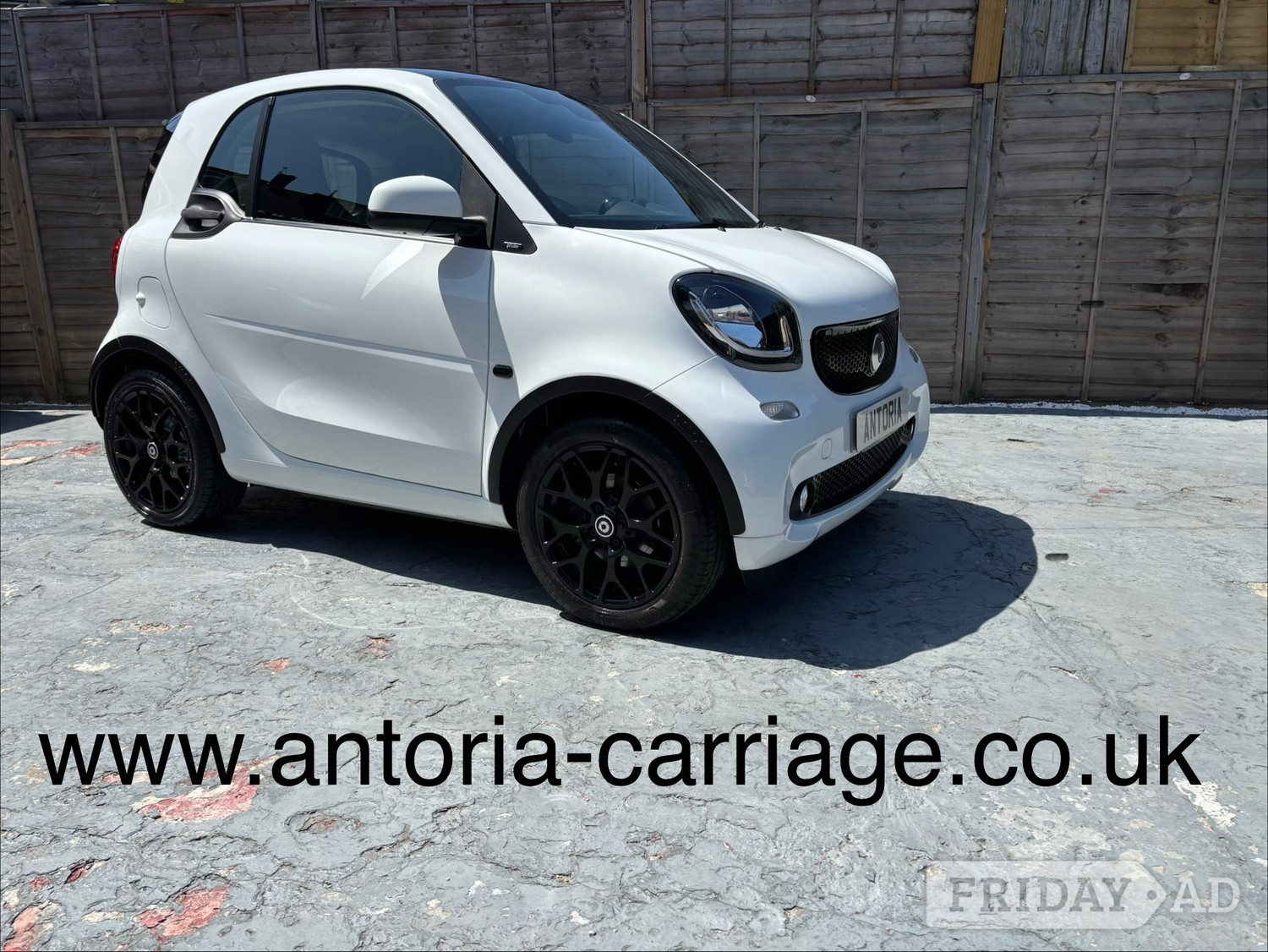 Smart ForTwo 2017 in Hillingdon