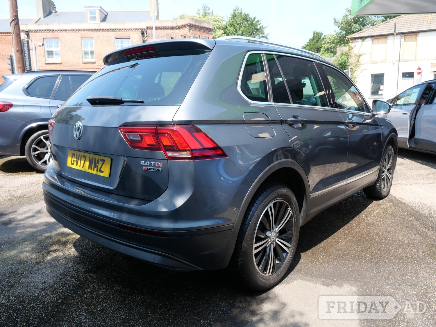 Volkswagen Tiguan 2017 - Cars in St. Leonards-On-Sea