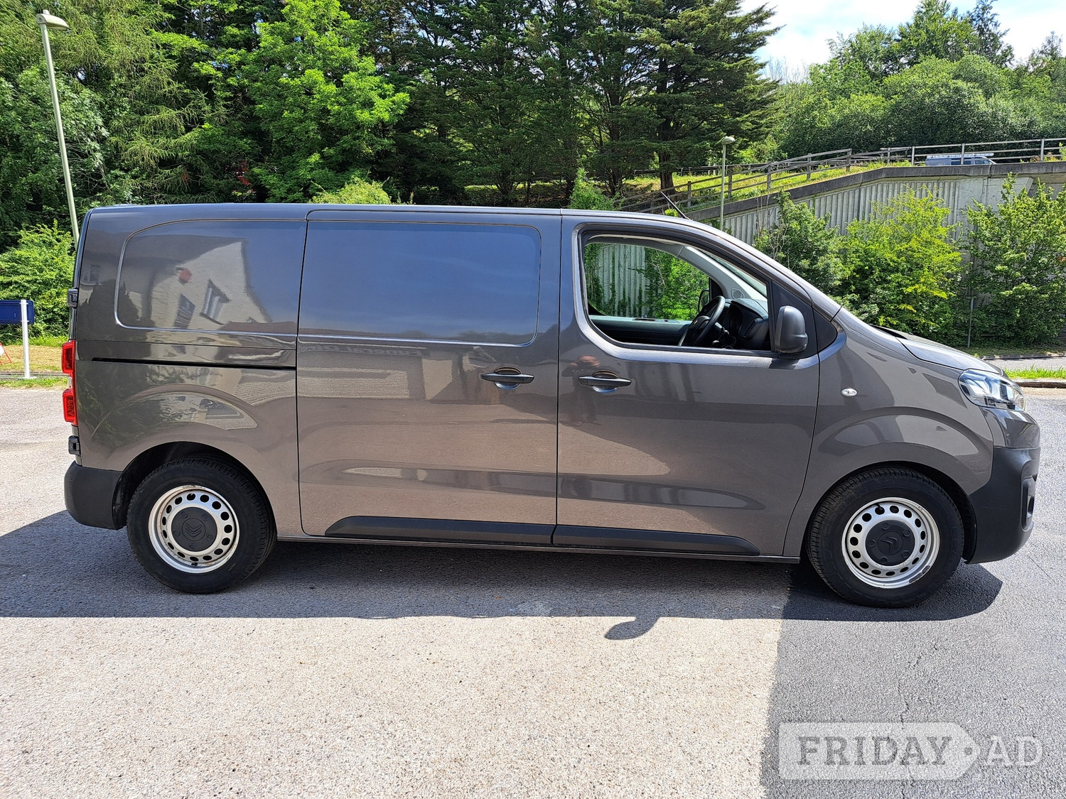 Citroen e-Dispatch 2023 - Vans & Commercial Vehicles