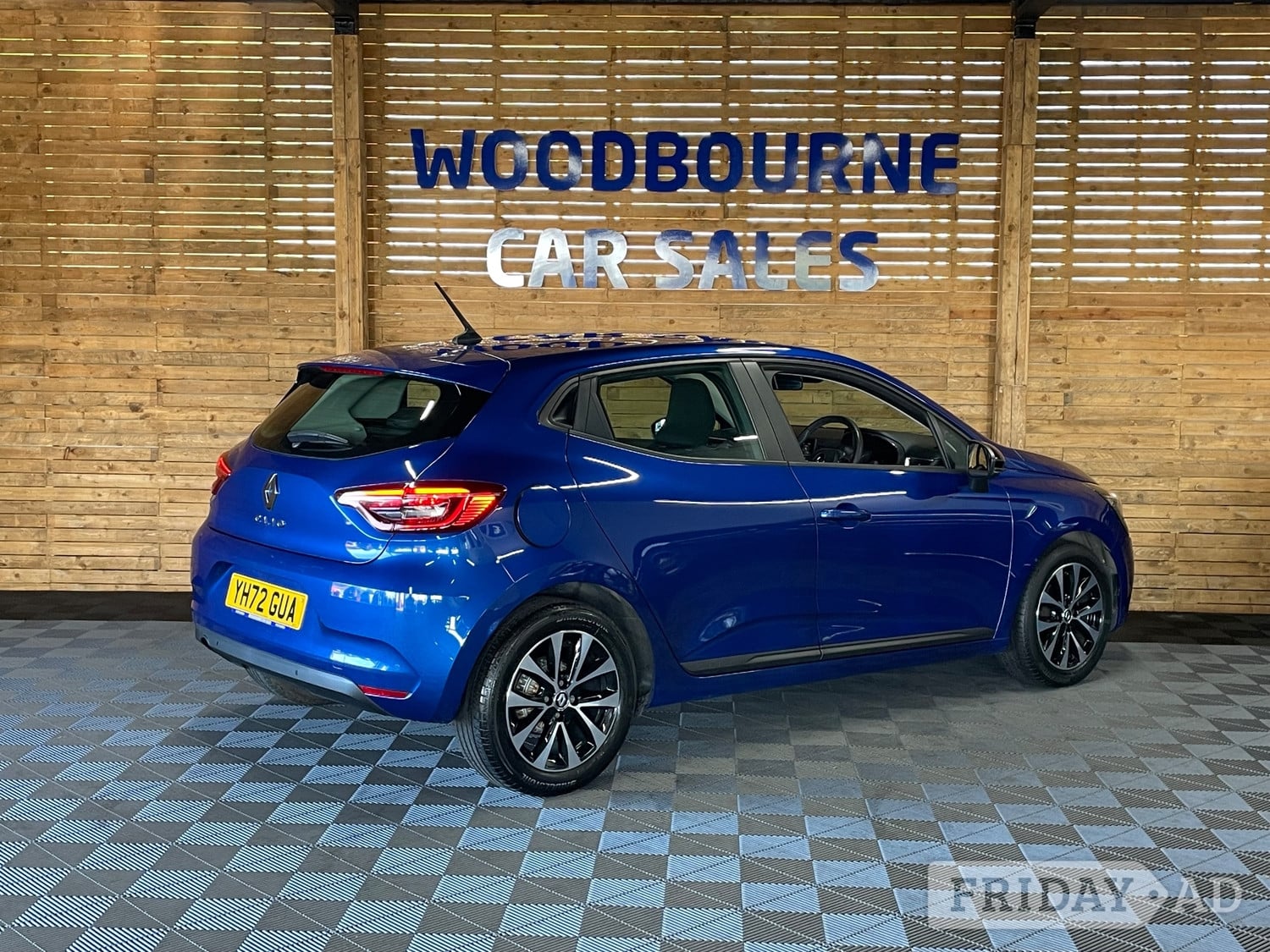 Renault Clio 2023 - Cars in Brighton