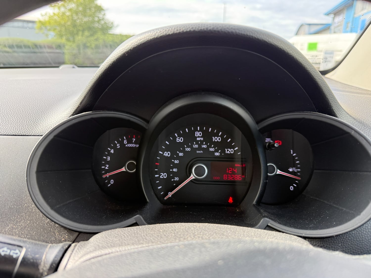 Kia Picanto 2012 - Cars