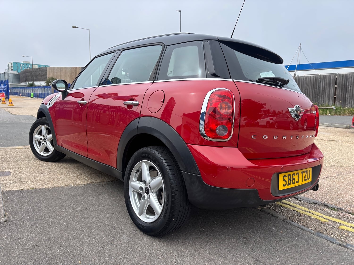 [ berth ]Mini Countryman