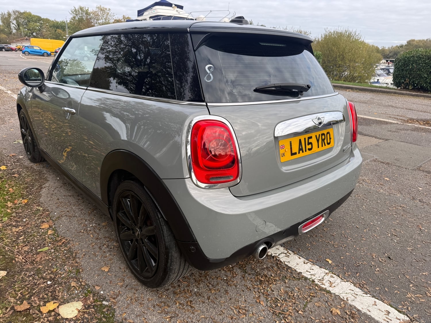 [ berth ]Mini Hatch