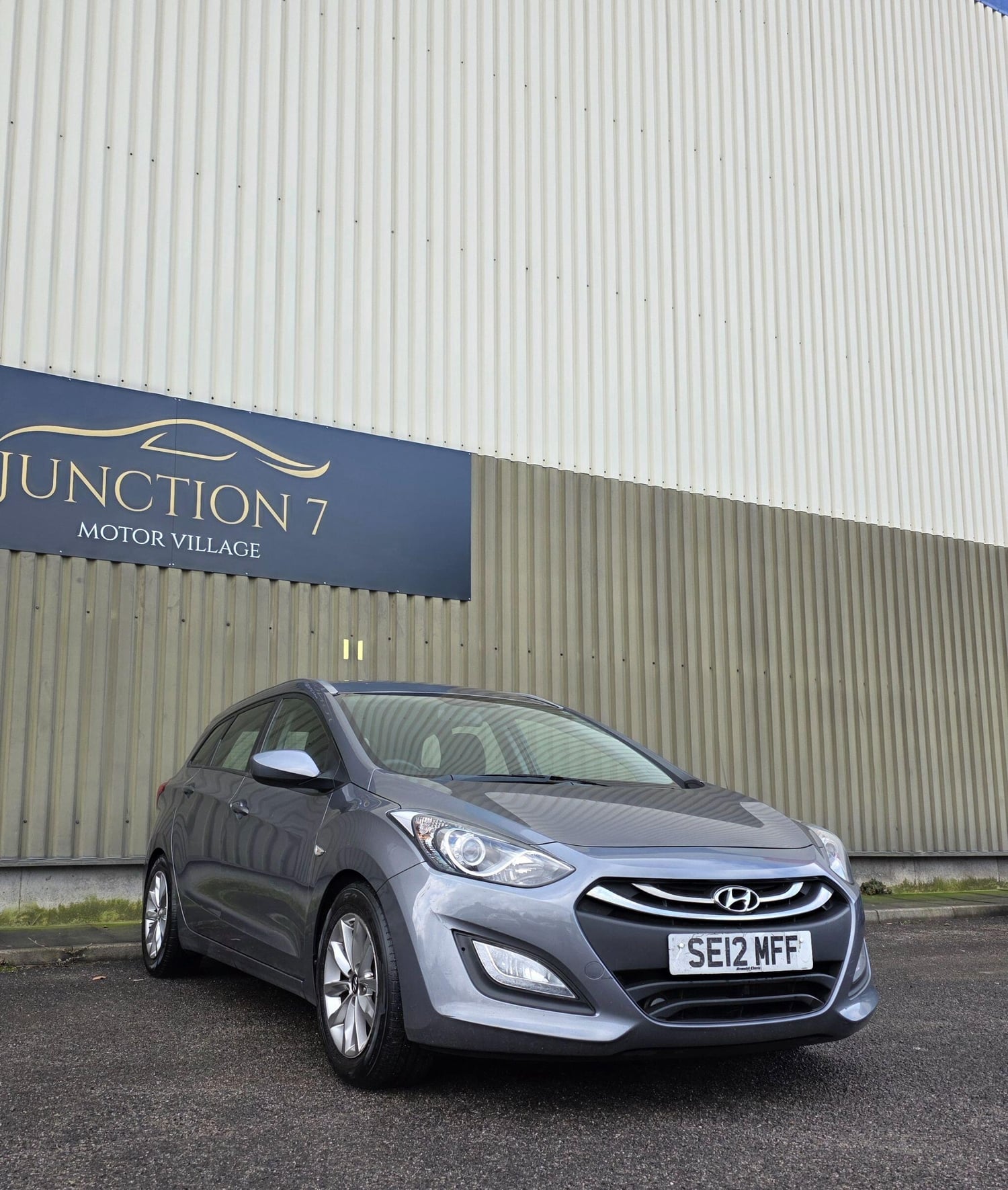 [ berth ]Hyundai i30