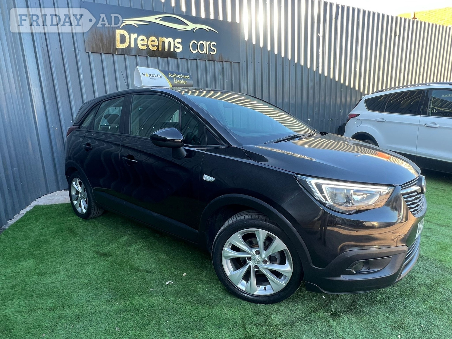 Vauxhall Crossland X 2018 - Cars in Oldbury