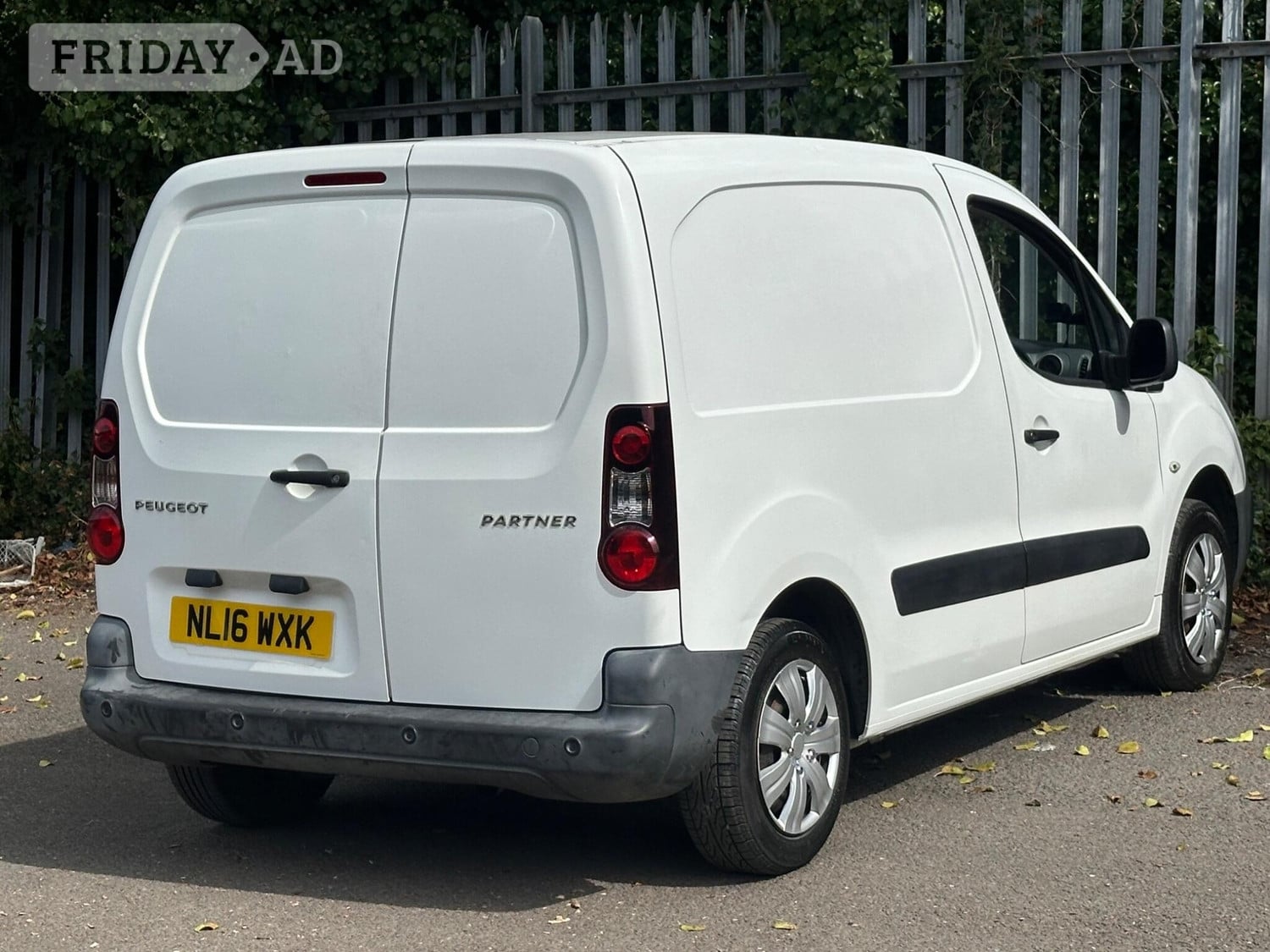 Peugeot Partner 2016 - Vans & Commercial Vehicles