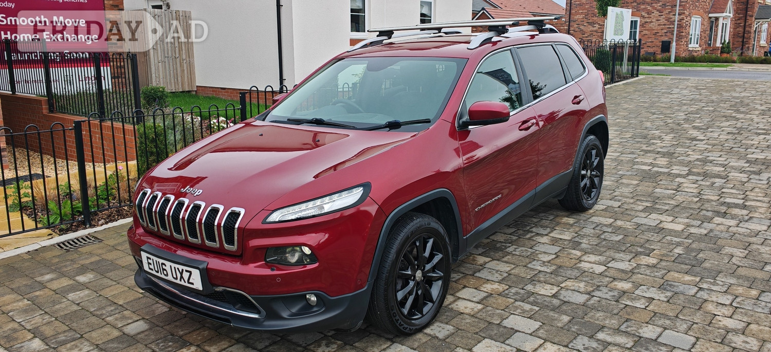 Jeep Cherokee 2016 in Macclesfield
