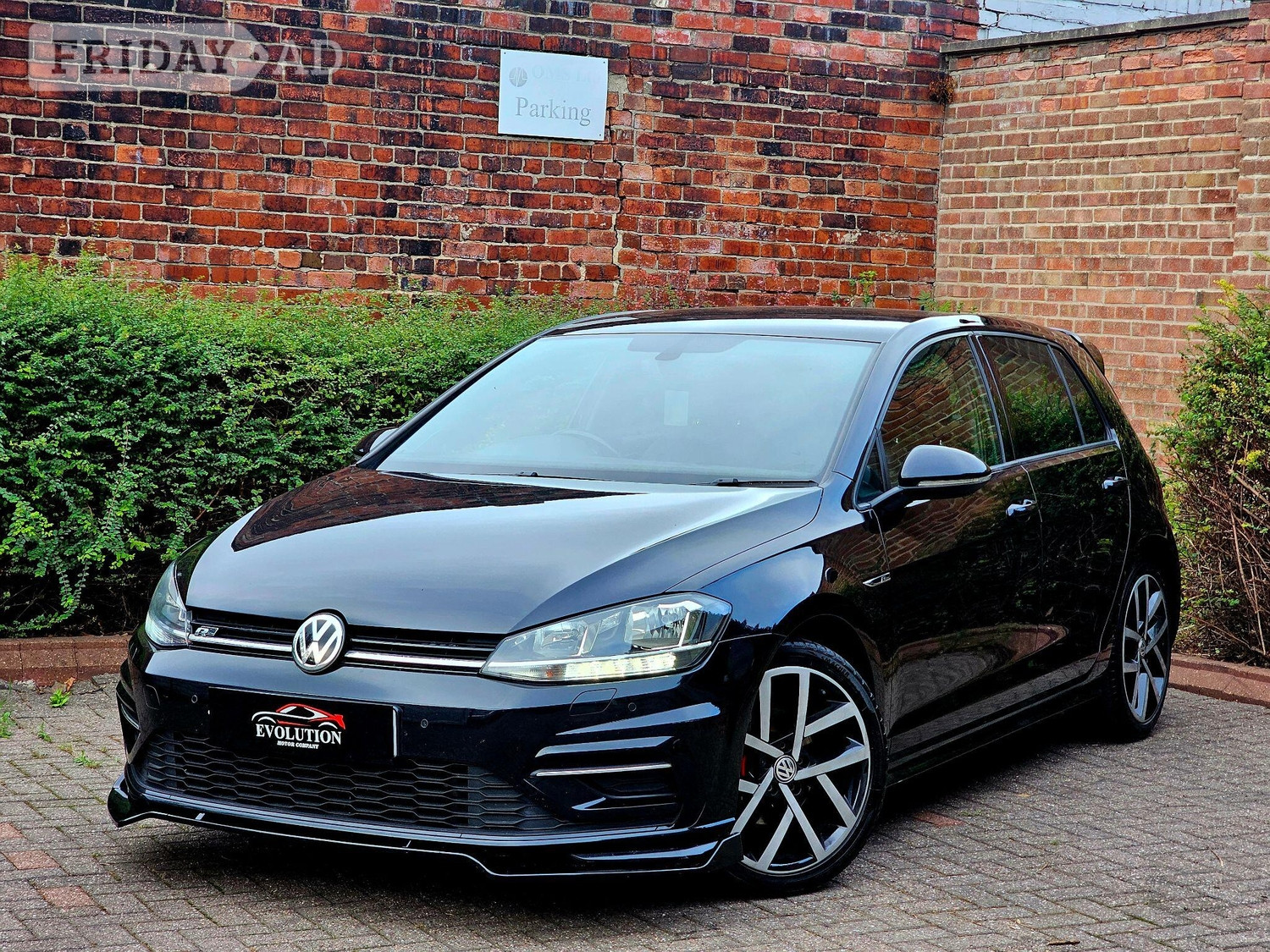 Volkswagen Golf 2017 in Sheffield