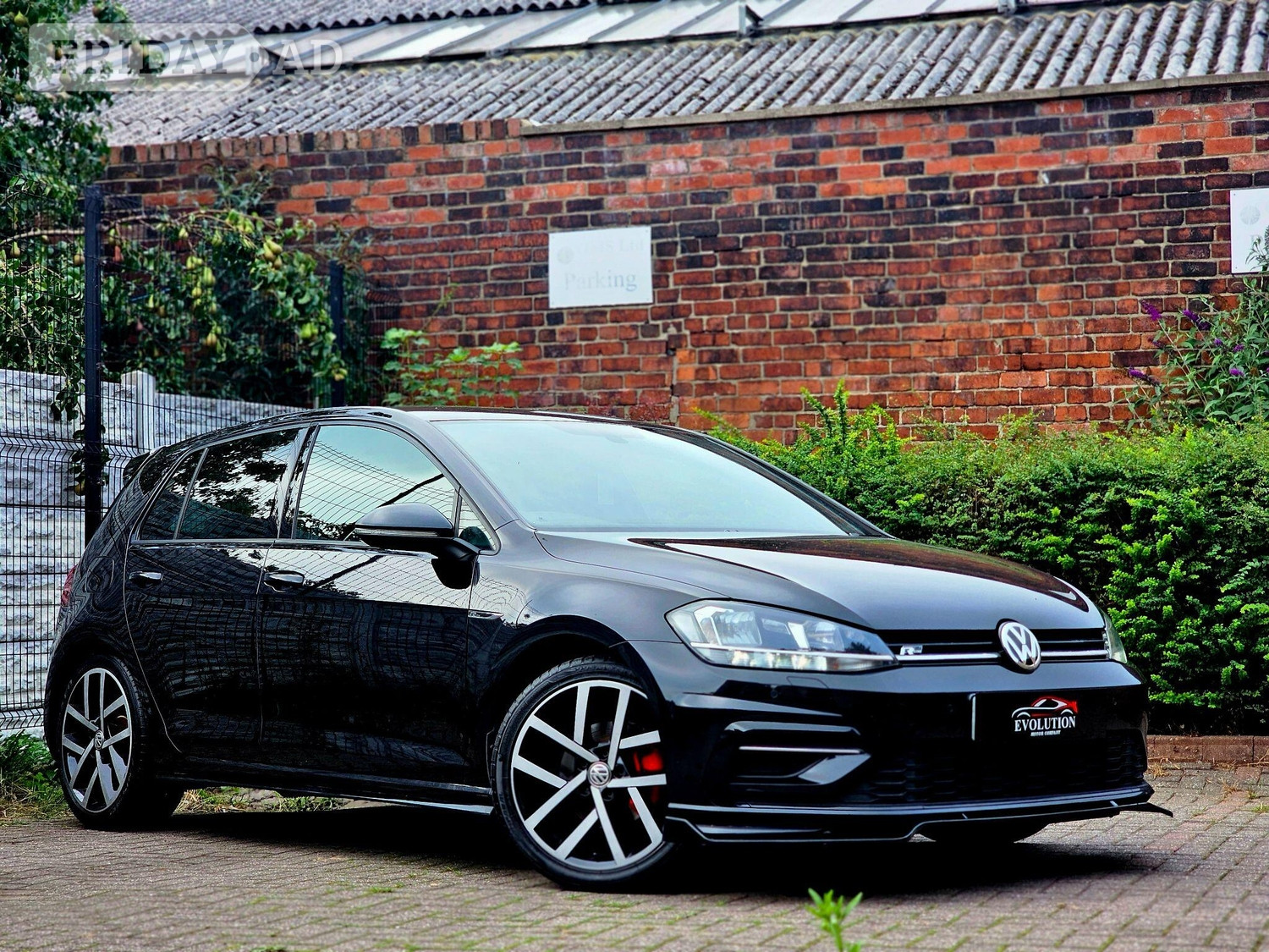 Volkswagen Golf 2017 - Cars