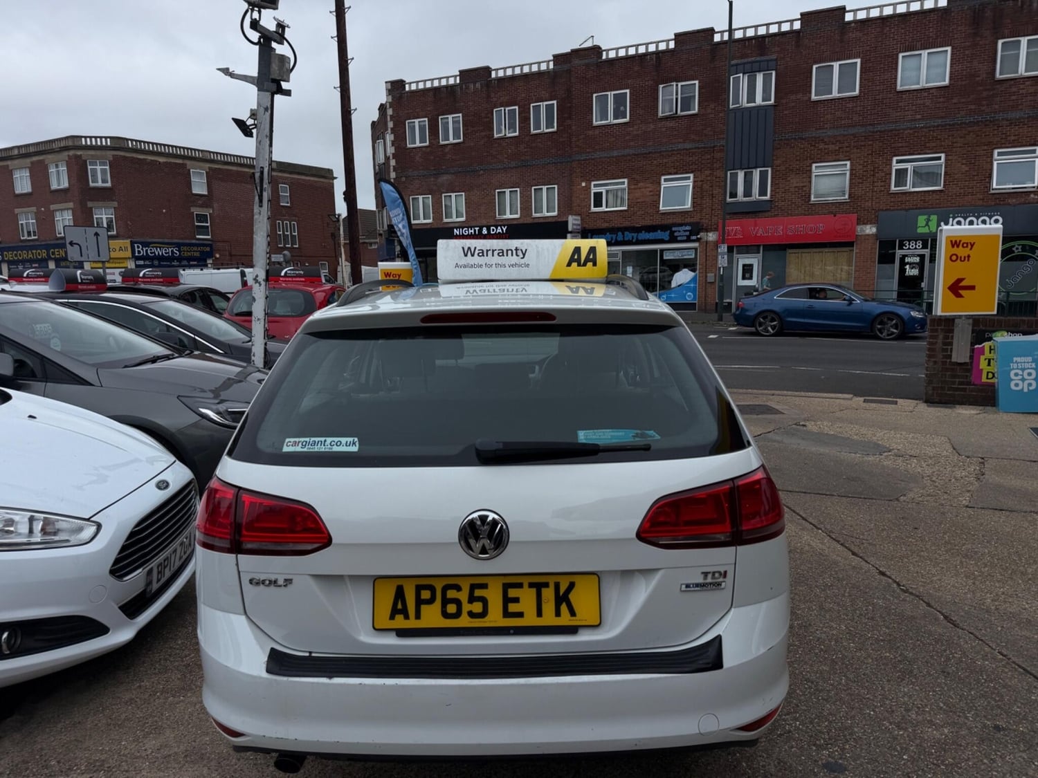 Volkswagen Golf 2016 - Cars in Bournemouth
