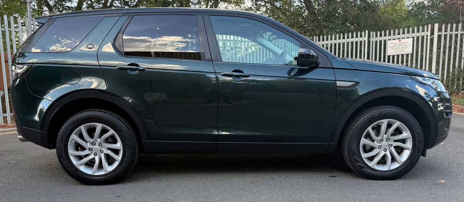 Land Rover Discovery Sport 2017 - Cars