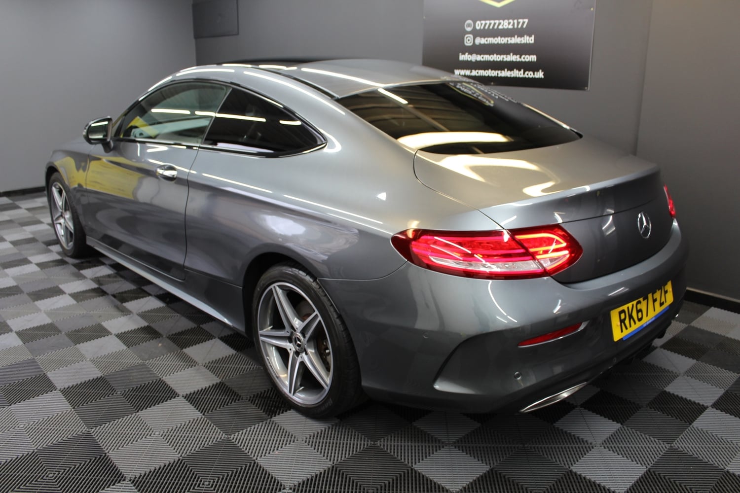 Mercedes-Benz C Class 2017 - Cars