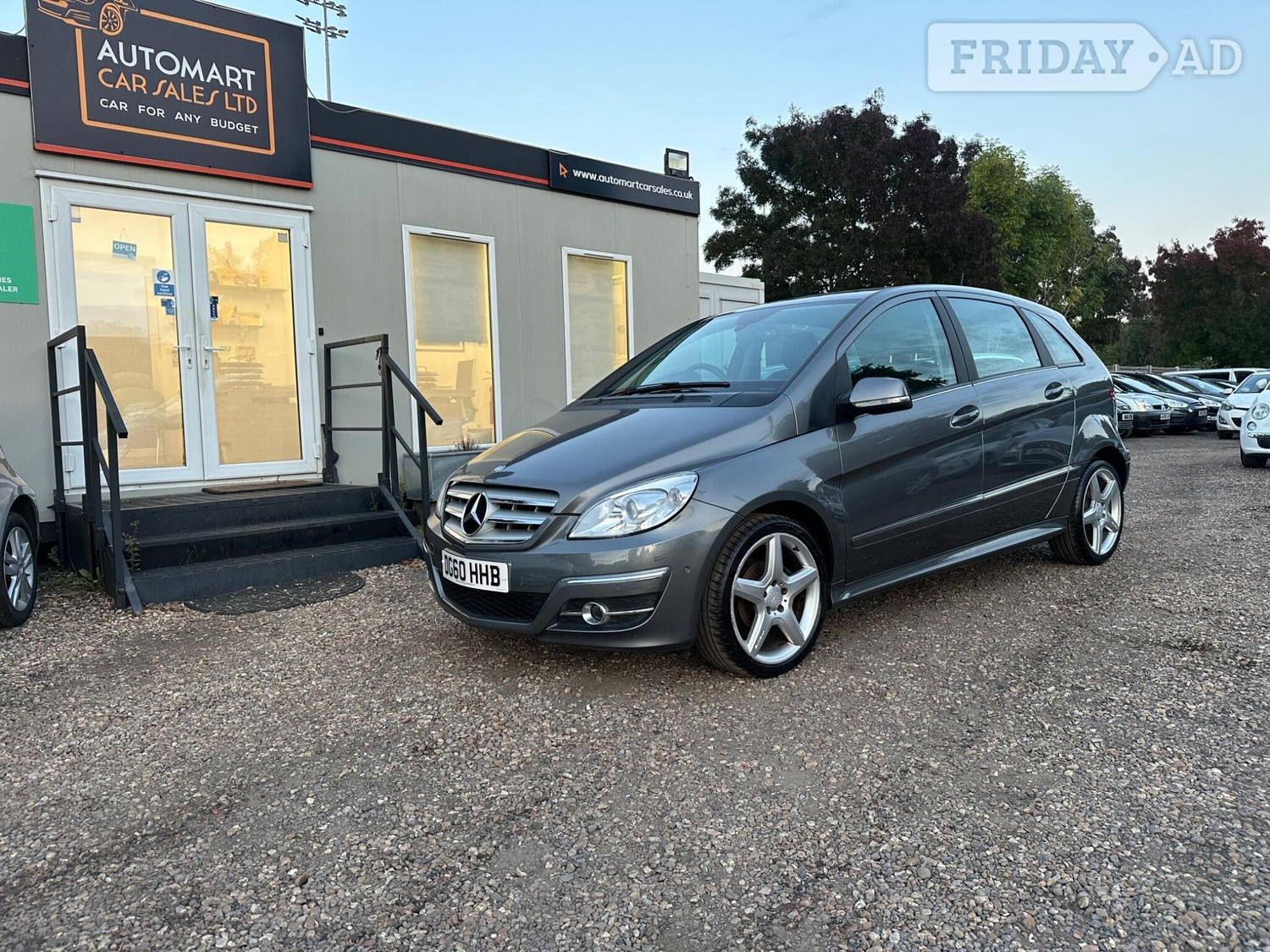 [ berth ]Mercedes-Benz B Class