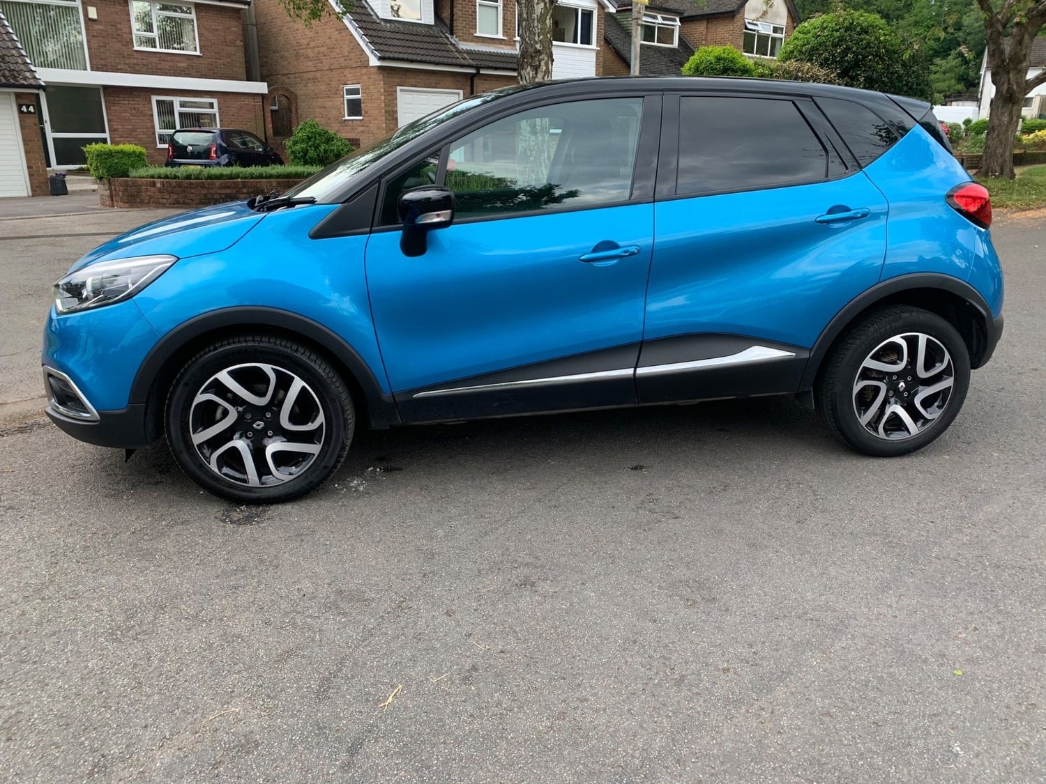Renault Captur 2016 - Cars in West Bromwich