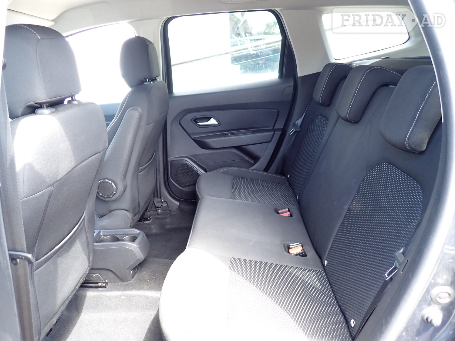 Dacia Duster 2019 - Cars in Tonbridge