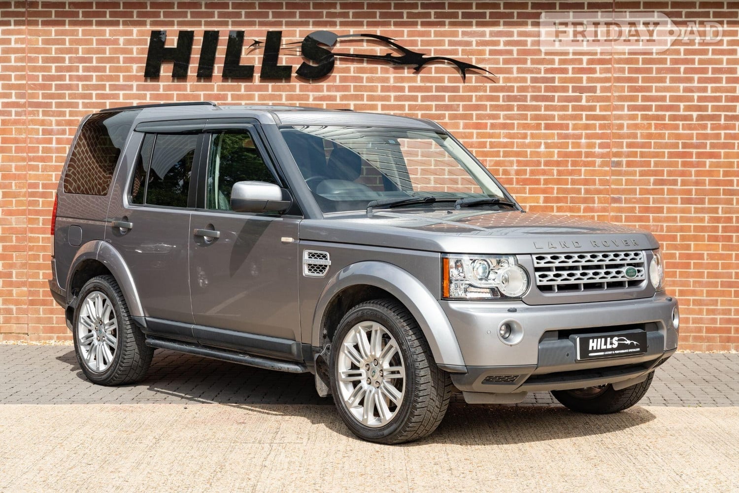 Land Rover Discovery 4 2011 in Lymington
