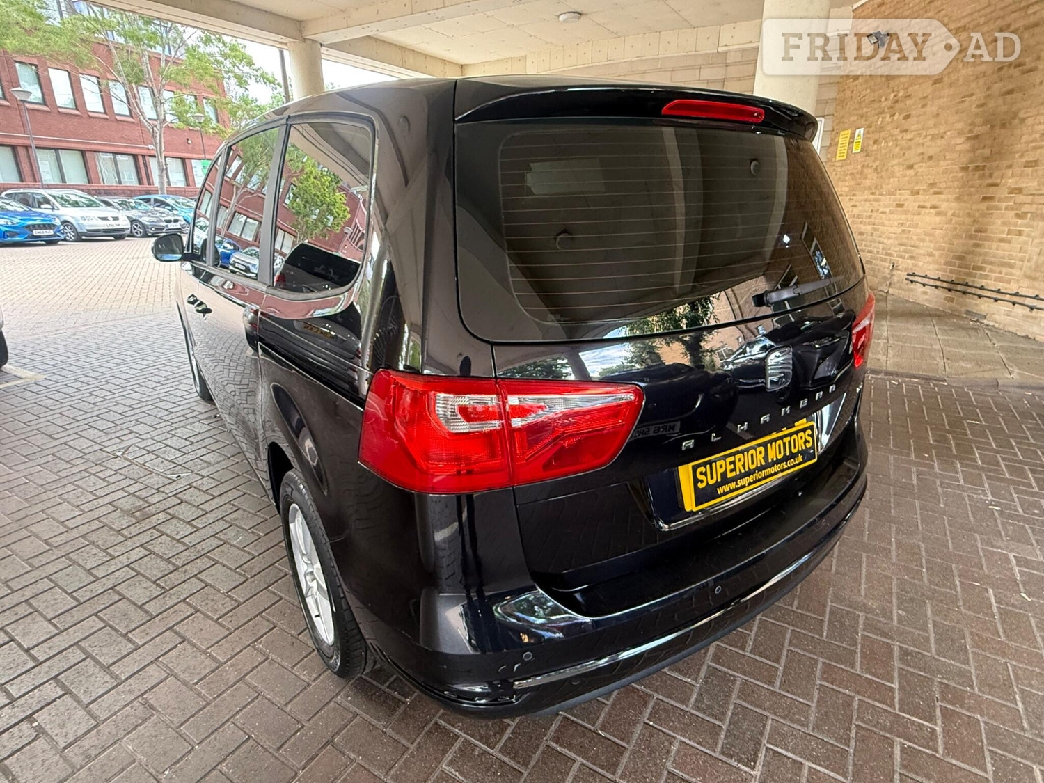 SEAT Alhambra 2015 - Cars in Staines