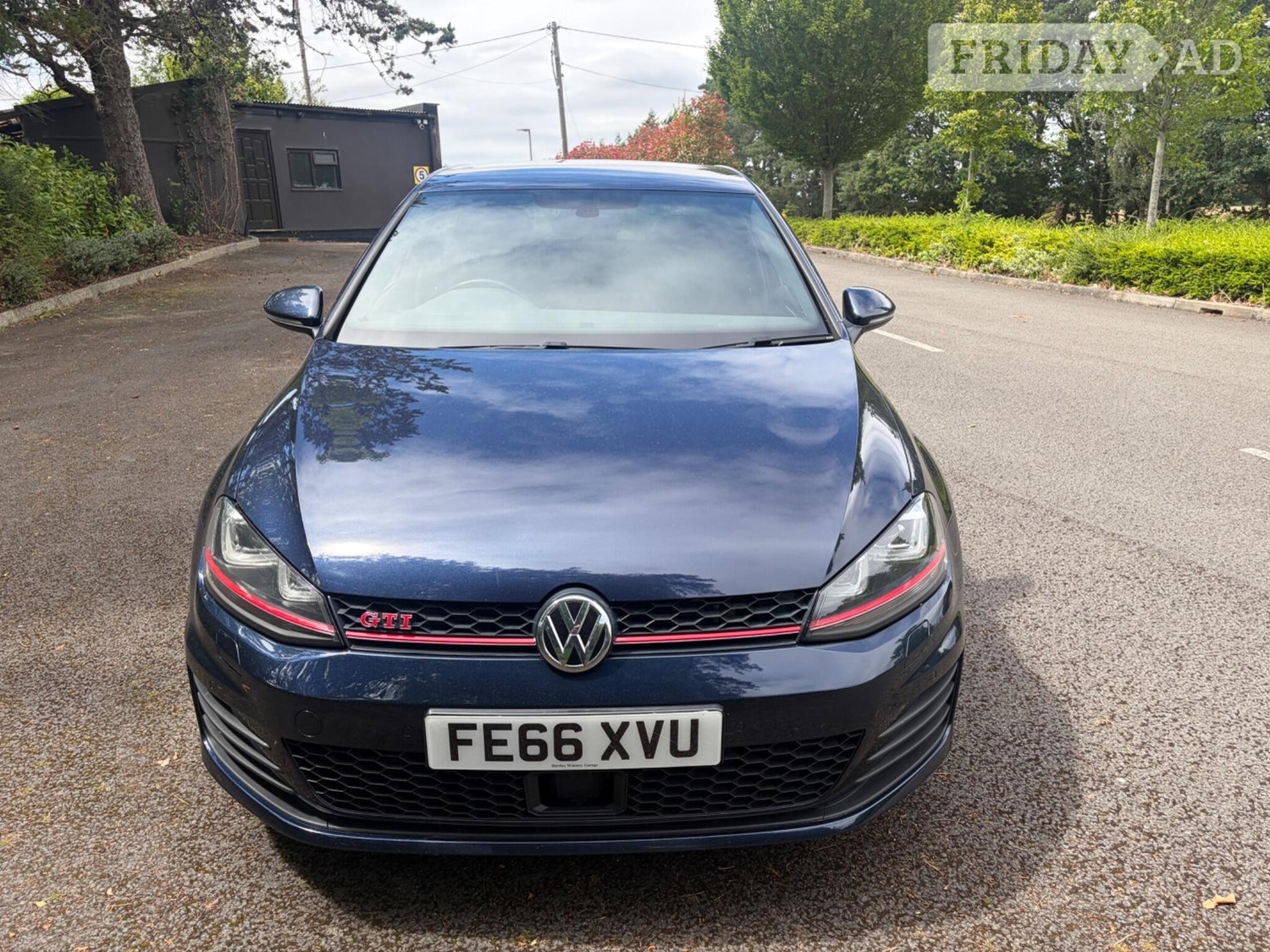 Volkswagen Golf 2016 - Cars