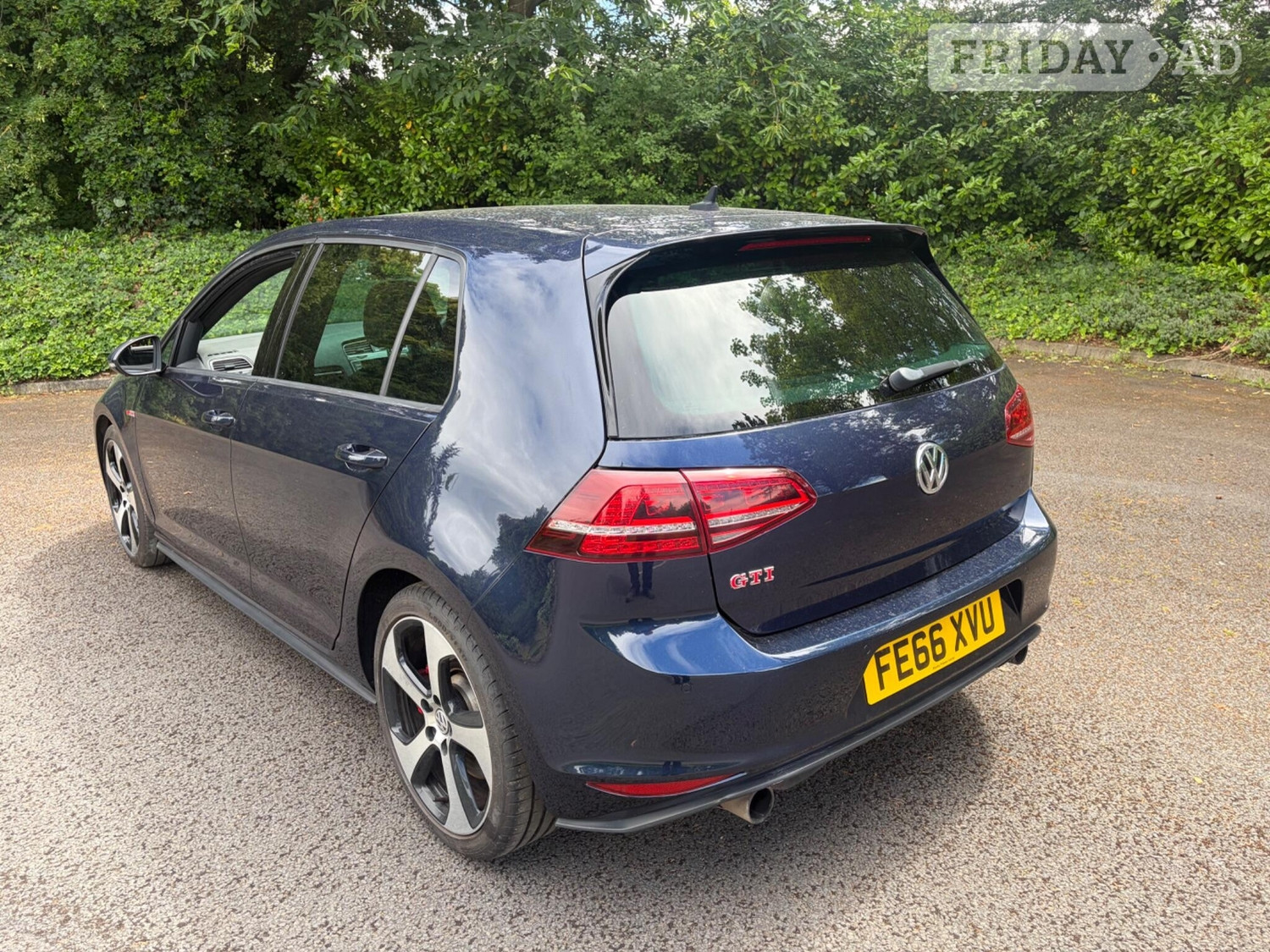 Volkswagen Golf 2016 - Cars in Hook
