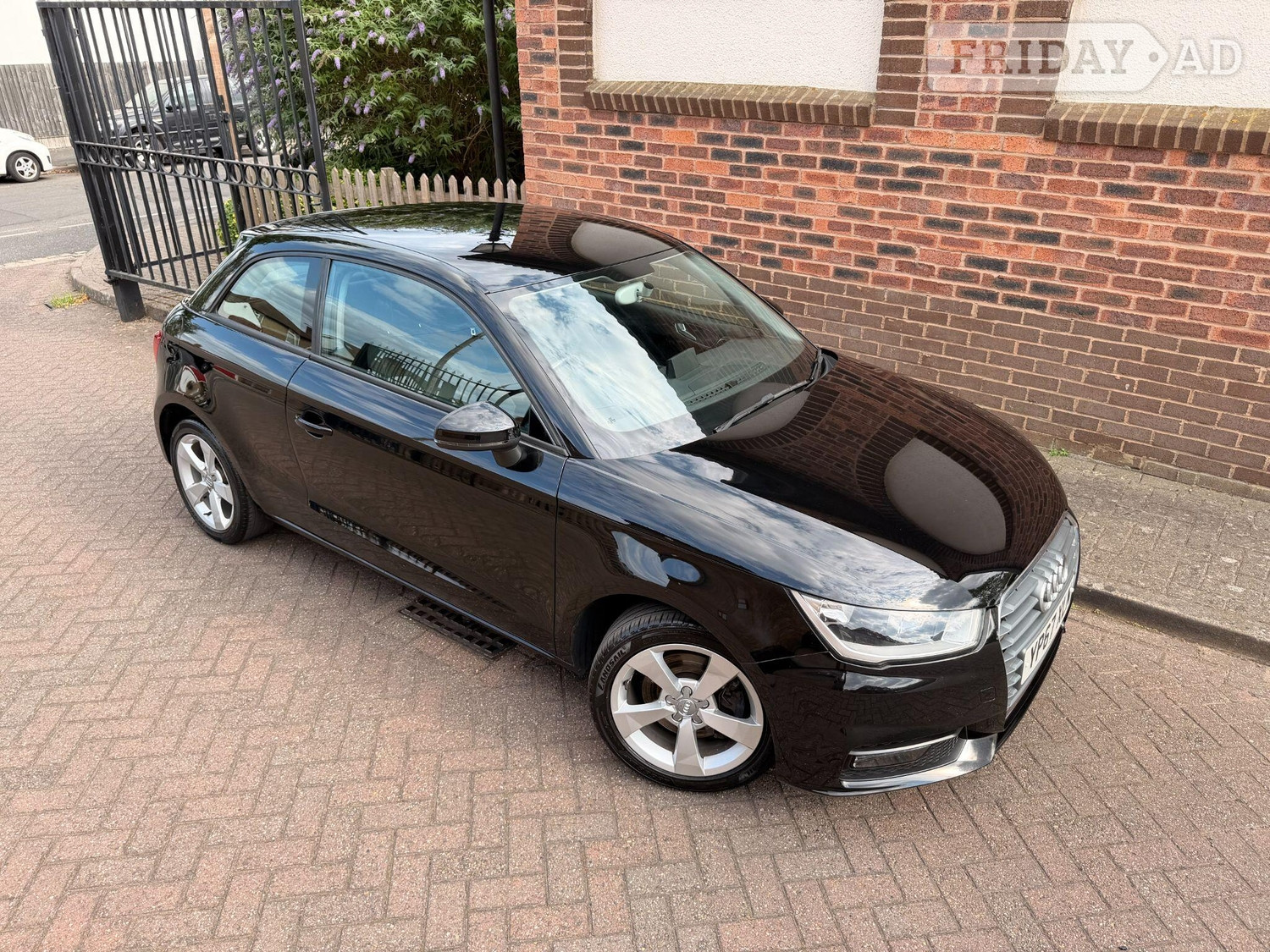 [ berth ]Audi A1