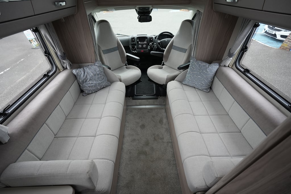 Elddis Autoquest Signature 115 2021 for sale - Motorhomes & Caravans in Haywards Heath