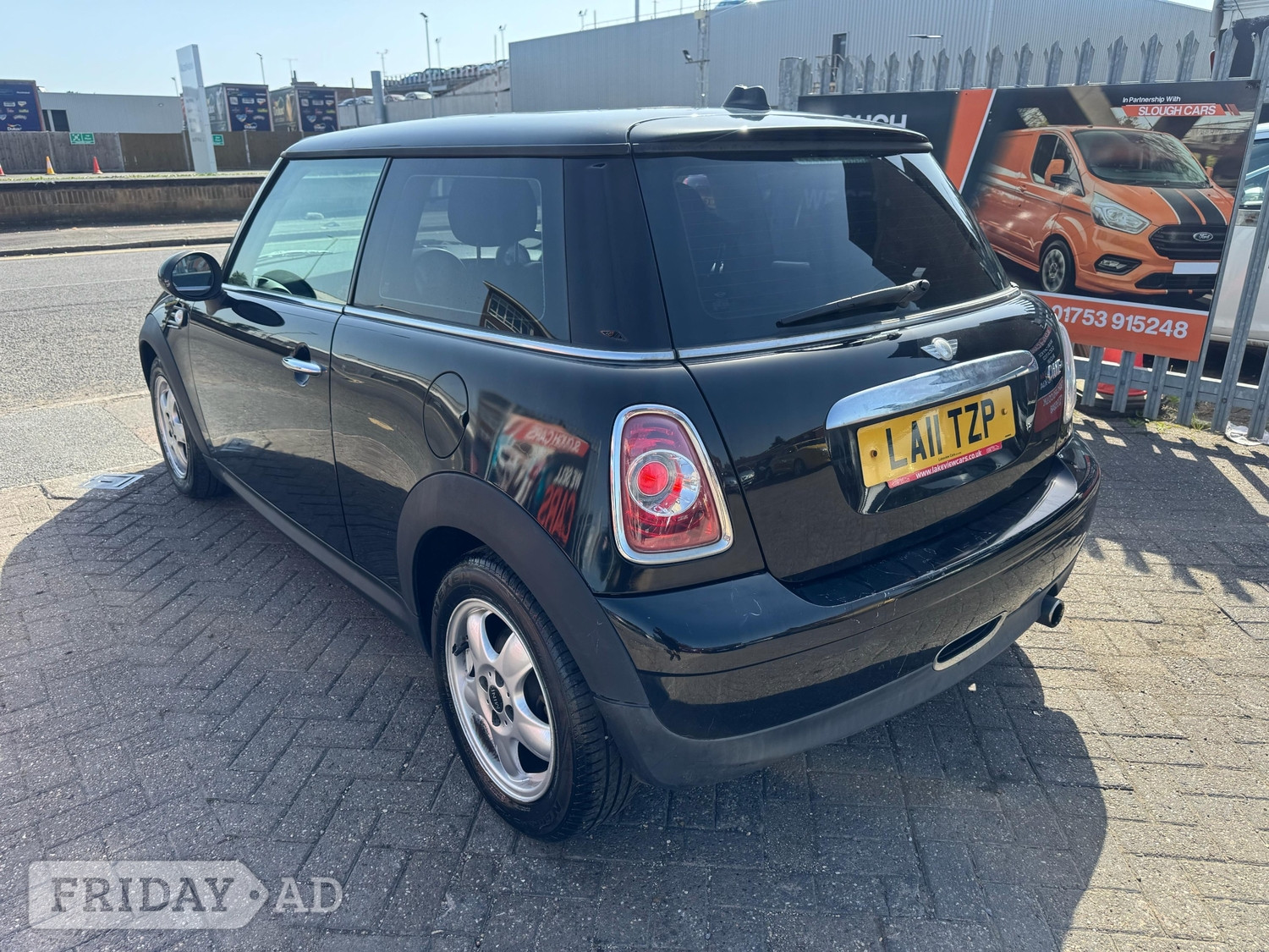 [ berth ]Mini Hatch