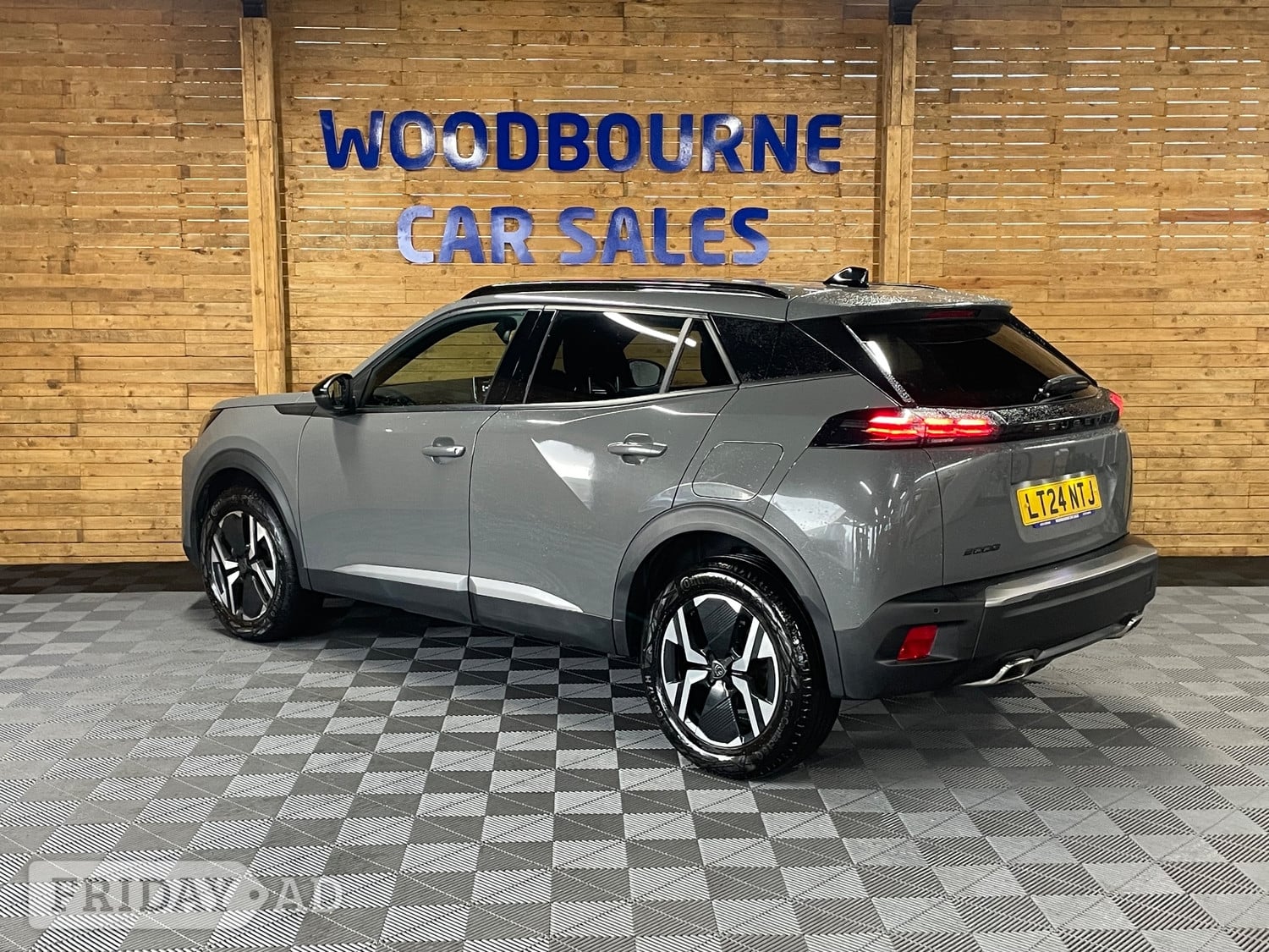 [ berth ]Peugeot 2008