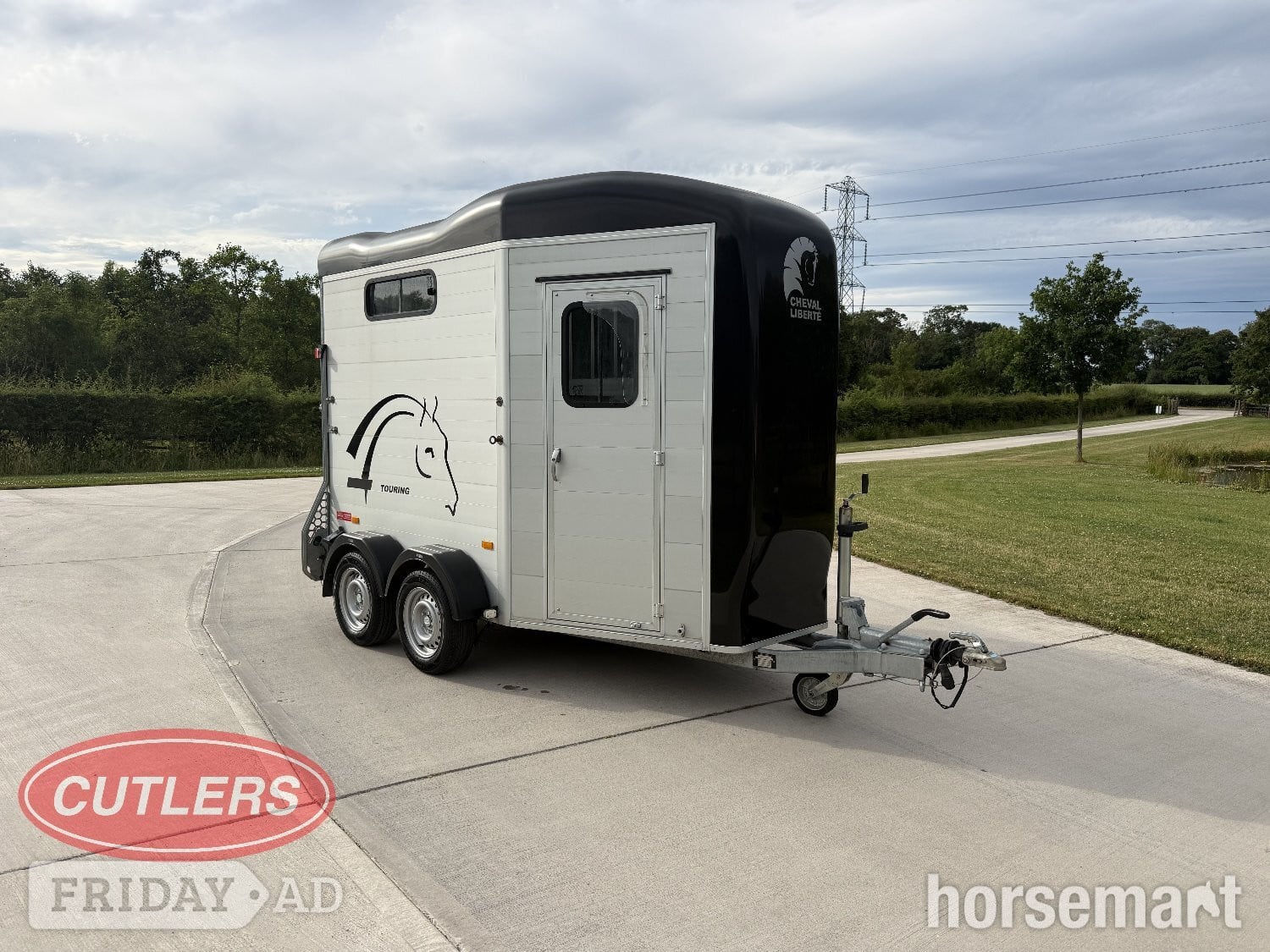 Cheval Liberte Touring Country With Tack Locker  Horse Trailer in Yoxall