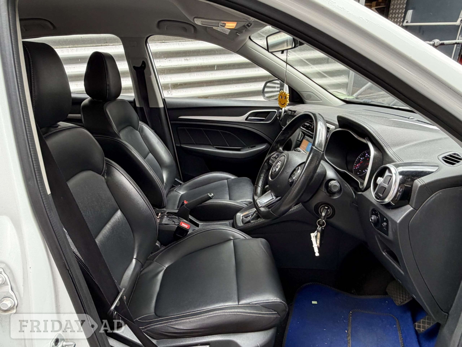 [ berth ]MG ZS