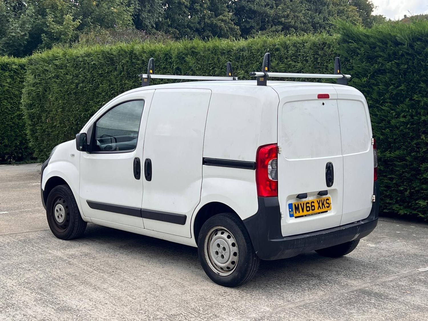 [ berth ]Peugeot Bipper