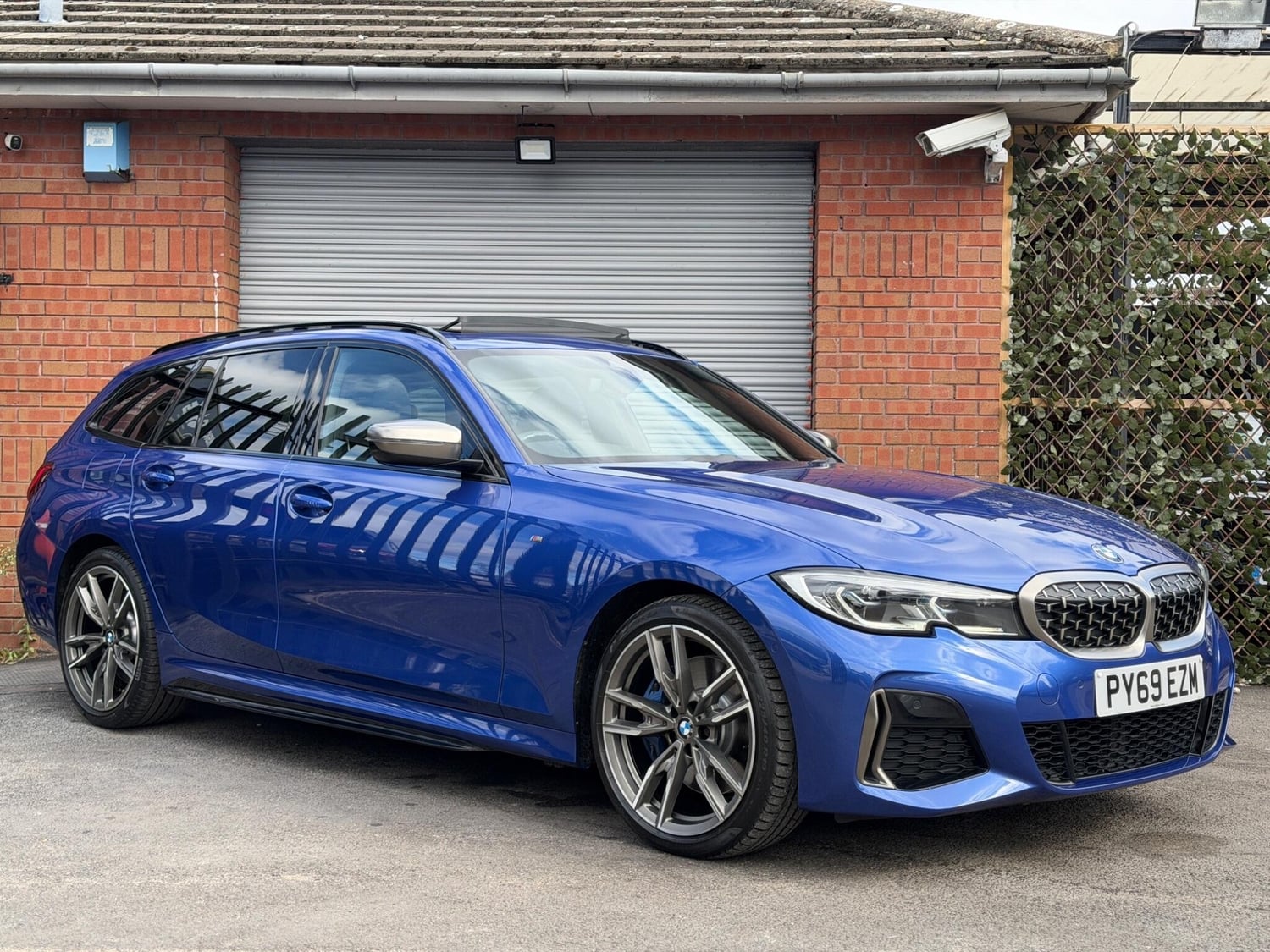 BMW 3 Series 2019 - Cars