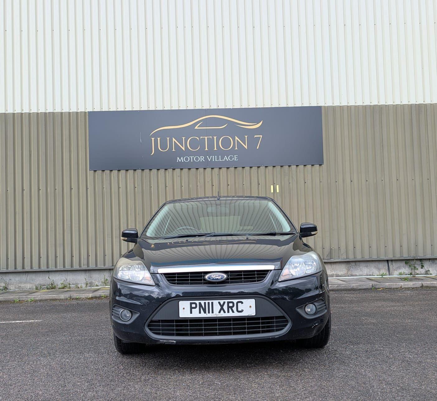 Ford Focus 2011 - Cars in Accrington