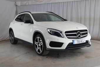 Mercedes-Benz GLA 2015