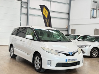 Toyota Estima 2011