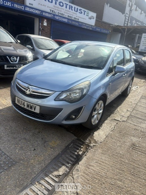 Vauxhall Corsa 2014 in London