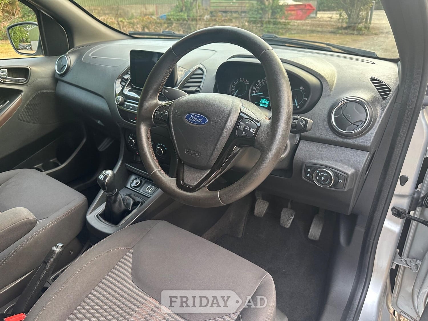 [ berth ]Ford Ka+