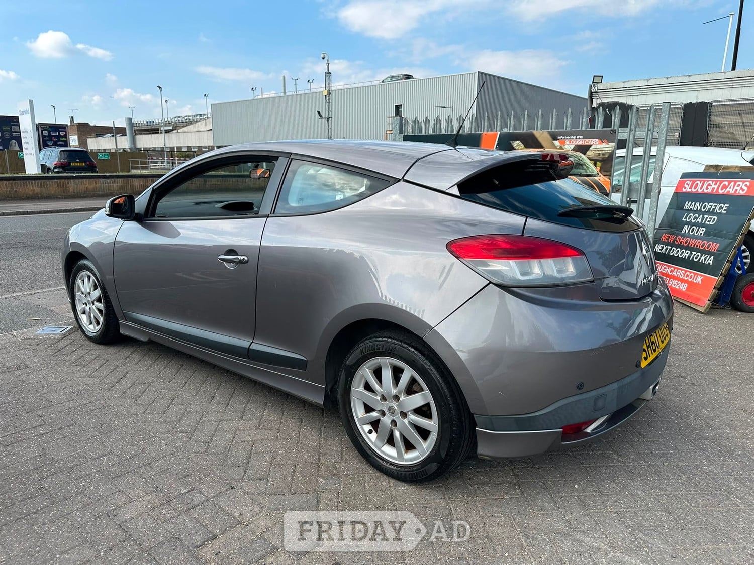 [ berth ]Renault Megane