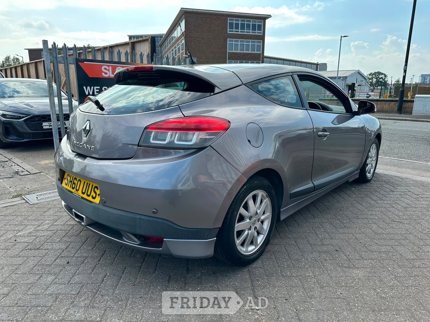 Renault Megane 2010 - Cars in Slough