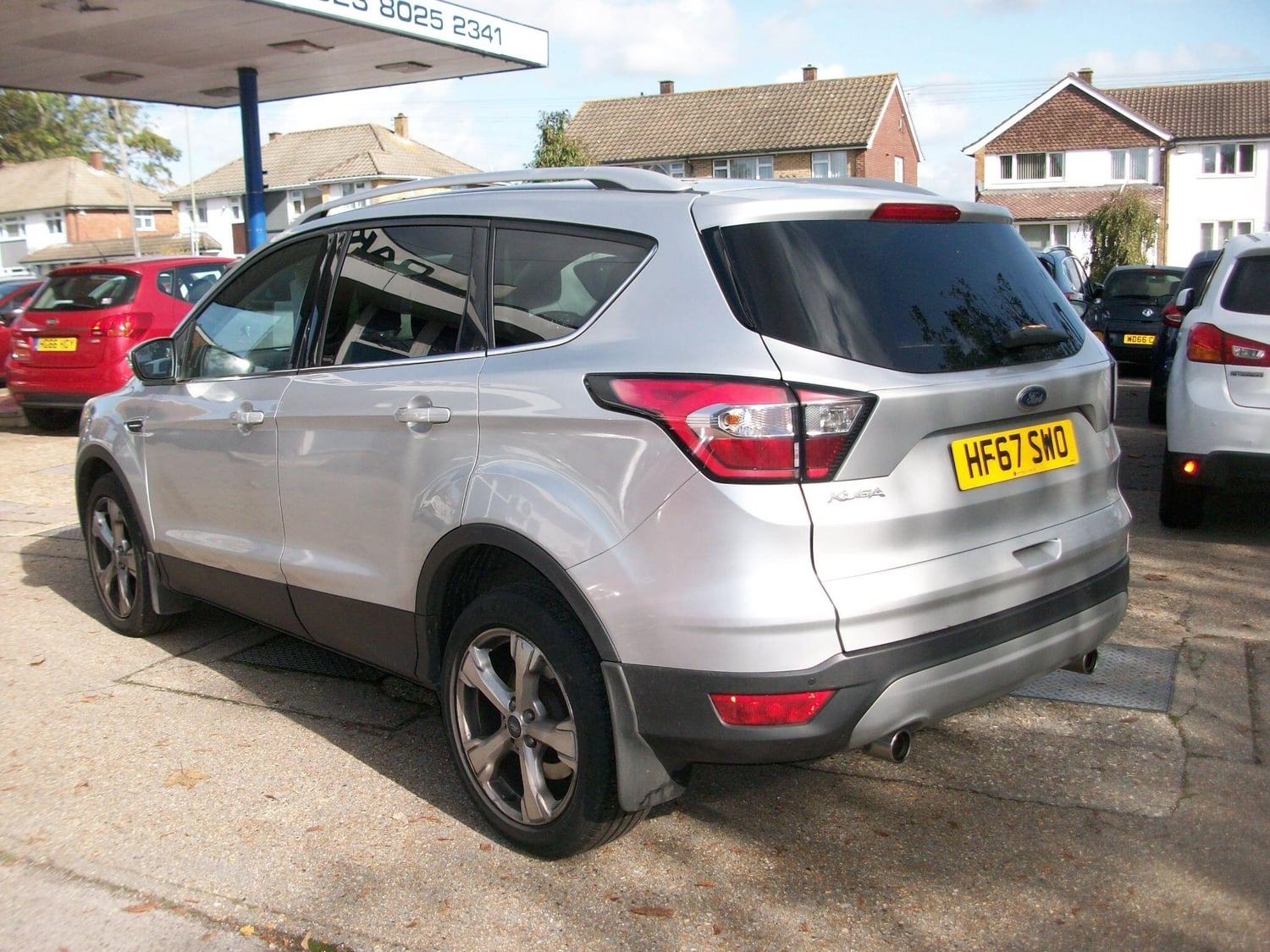 [ berth ]Ford Kuga