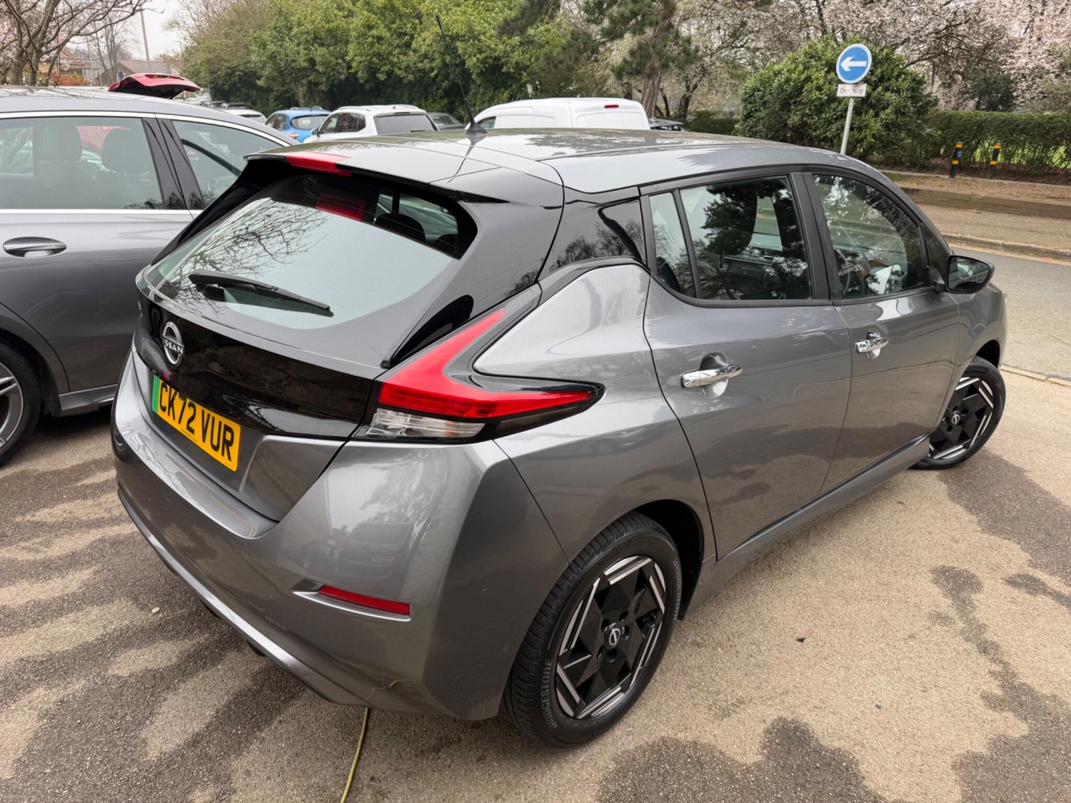 Nissan LEAF Sutton