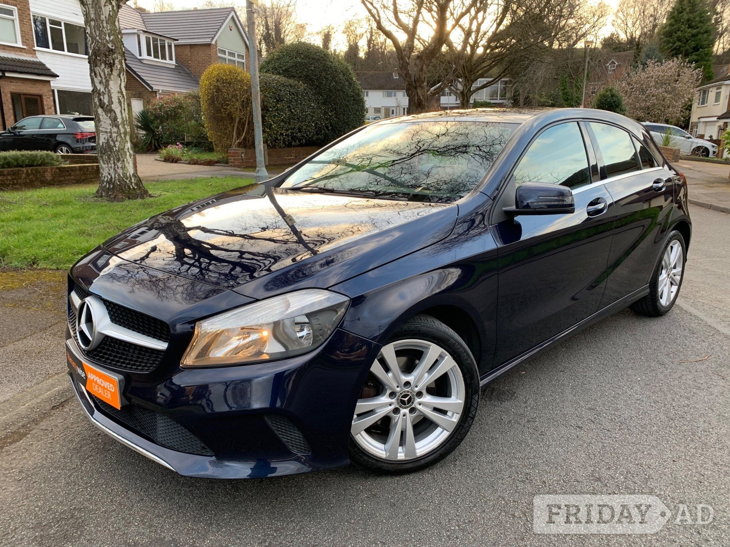 [ berth ]Mercedes-Benz A Class