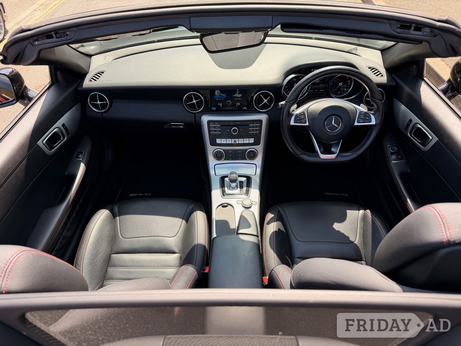 [ berth ]Mercedes-Benz SLC