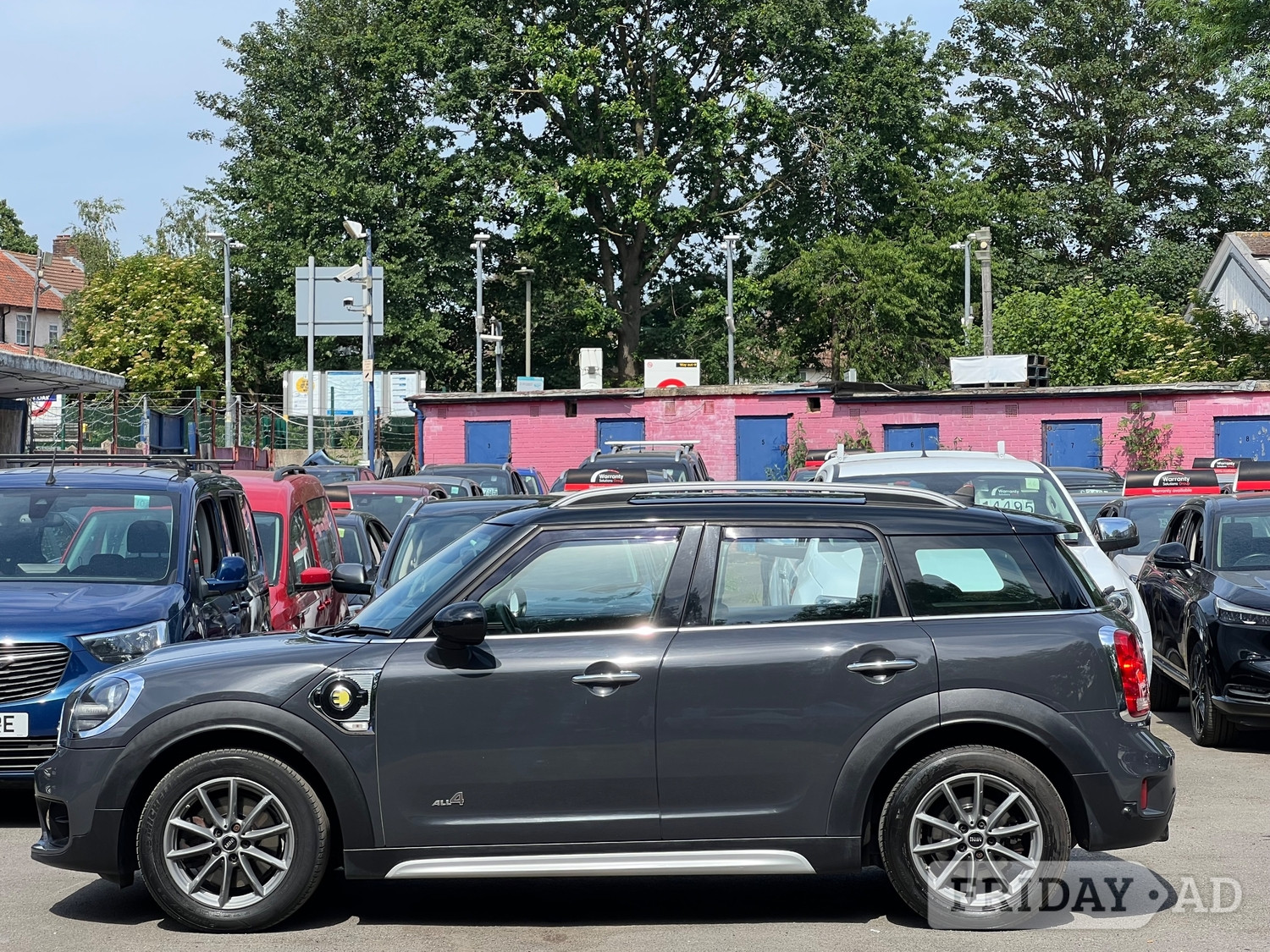 Mini Countryman 2017 - Cars in Brent