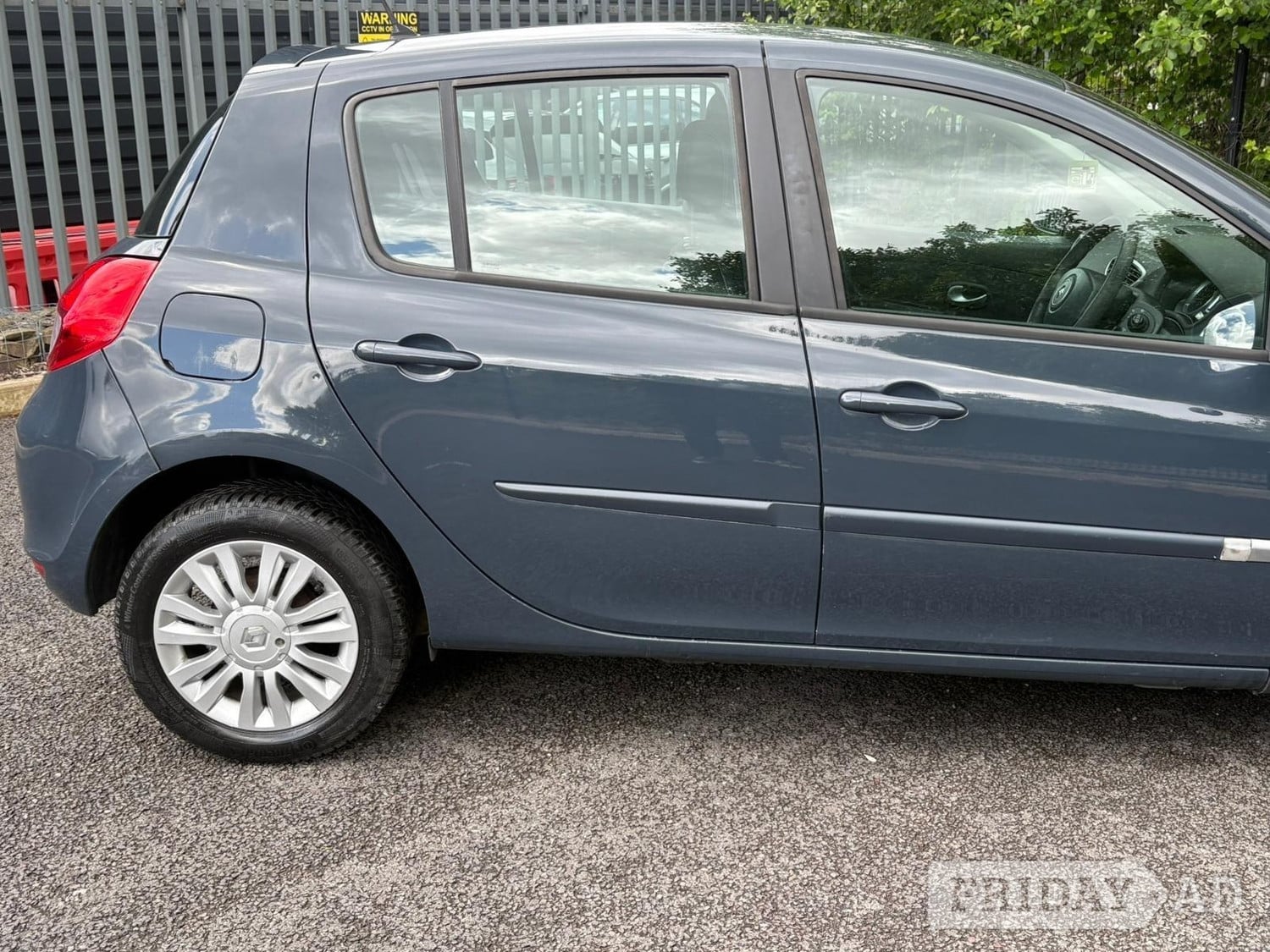 Renault Clio 2012 - Cars in Bolton