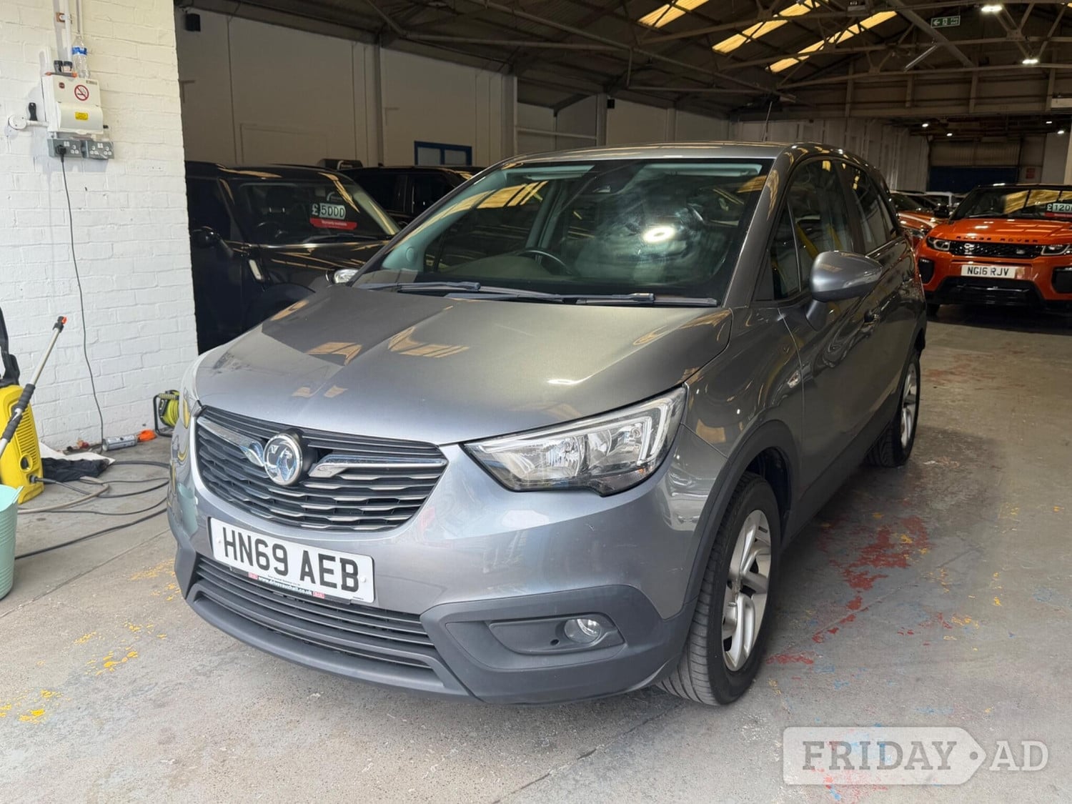 [ berth ]Vauxhall Crossland X