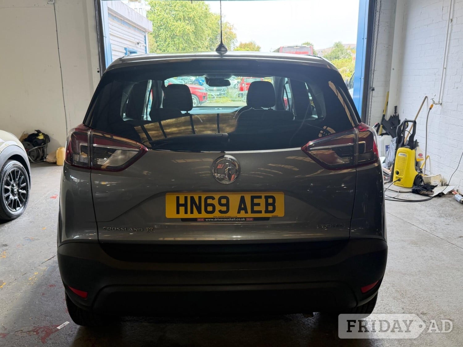 Vauxhall Crossland X 2019 - Cars
