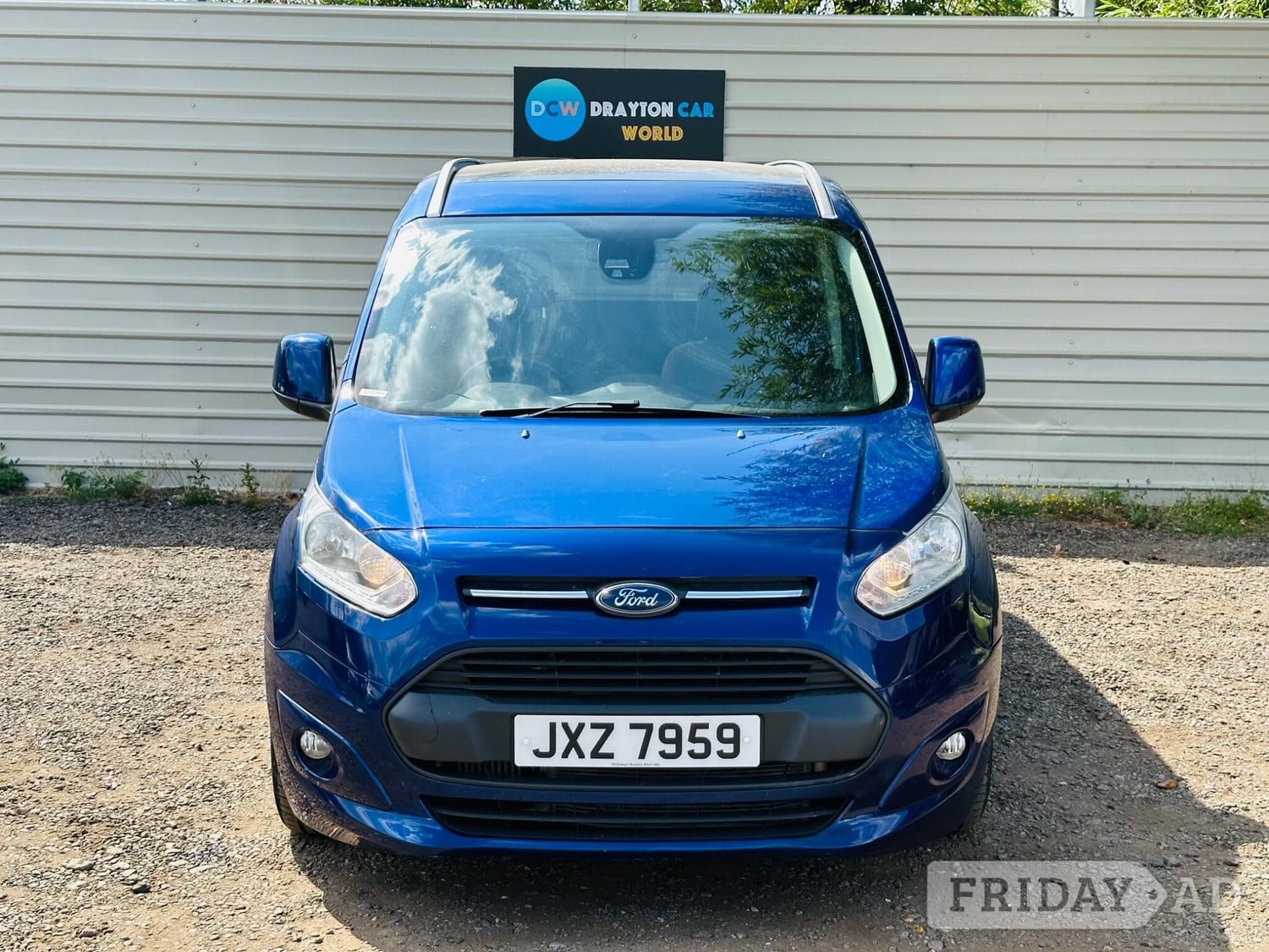 [ berth ]Ford Grand Tourneo Connect